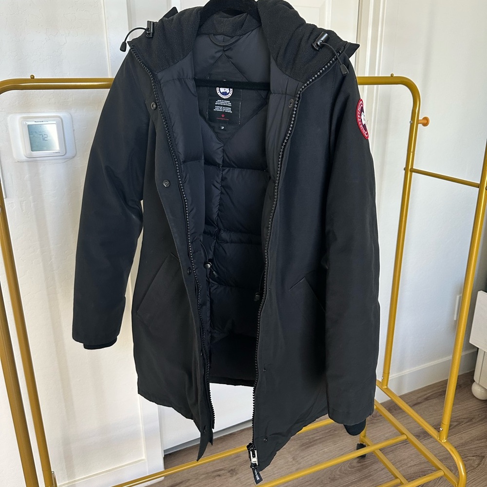 CANADA GOOSE Victoria Parka in Black
